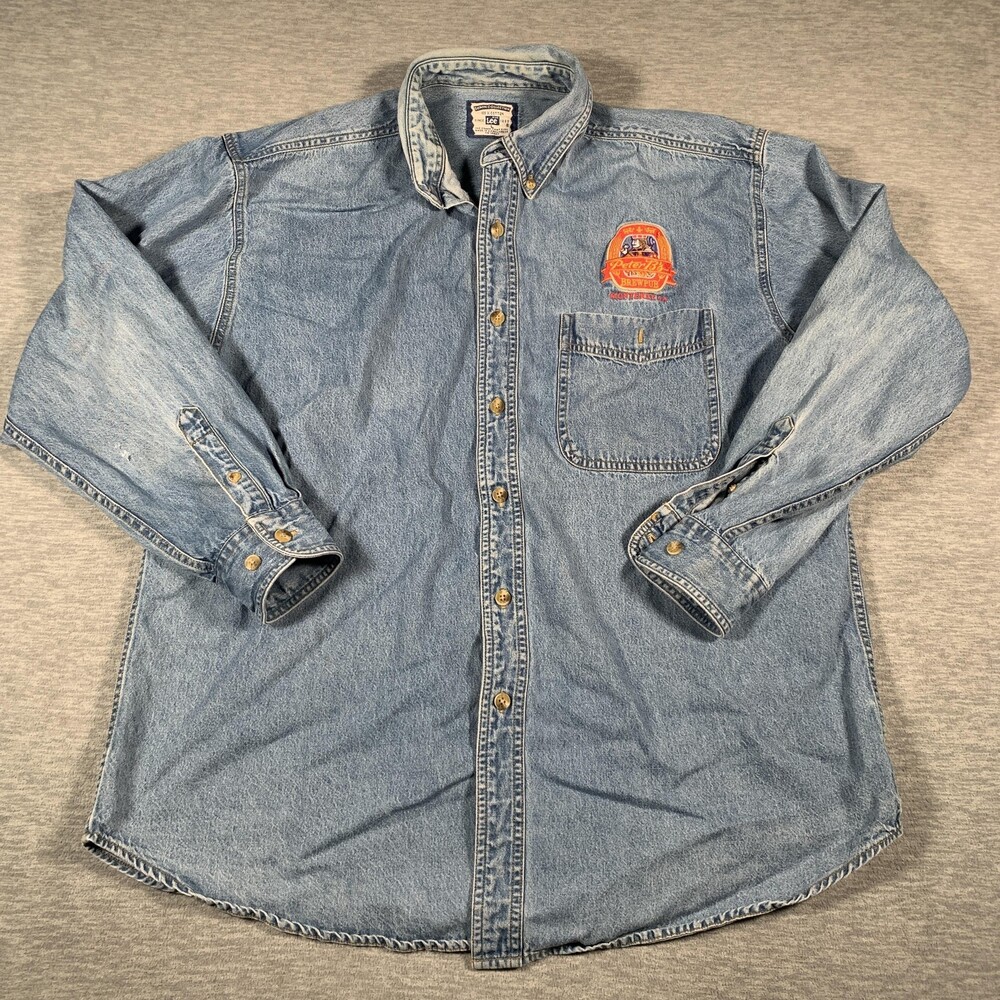 Lee Denim Shirt Mens Large Blue Button Down Long Sleeve Peter B's Brewpub Logo